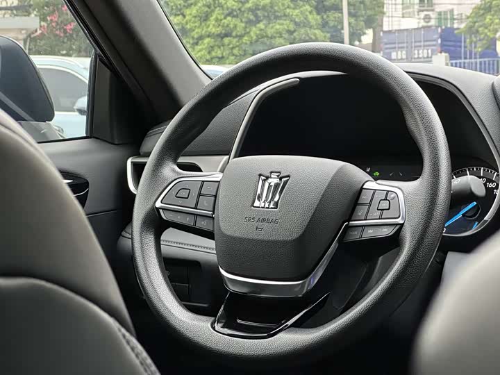 Фото 8 - Toyota Crown Kluger