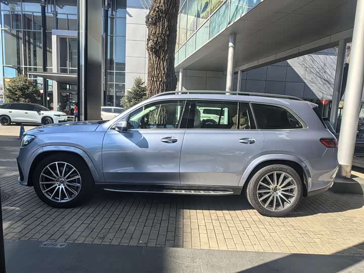 Mercedes-Benz GLS-Class 2025 2025款 GLS 450 4MATIC 豪华型