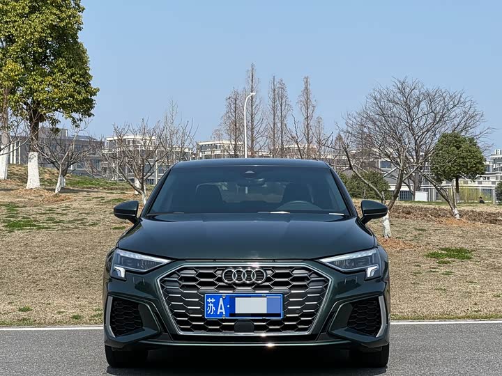 Фото 2 - Audi A3