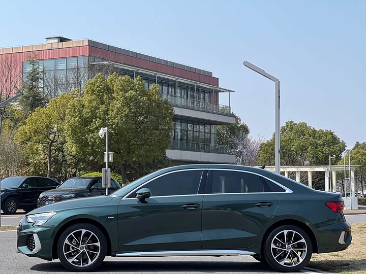 Фото 4 - Audi A3