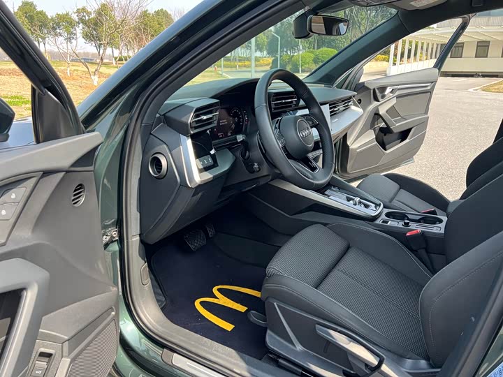 Фото 9 - Audi A3