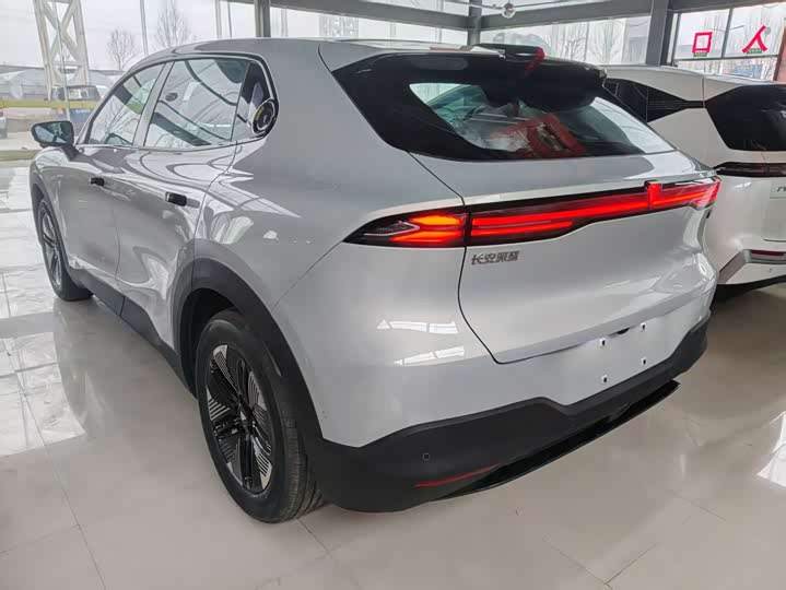 Фото 7 - Changan Deepal S05