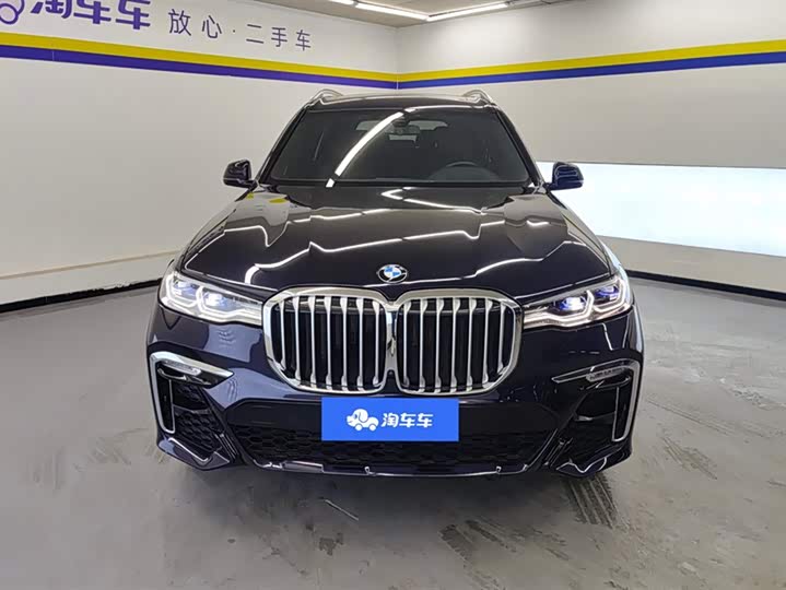 Фото 2 - BMW X7