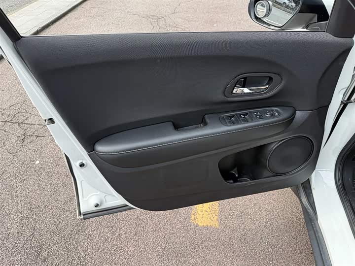 Фото 6 - Honda XR-V