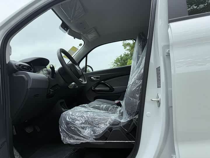 Фото 7 - Leapmotor T03