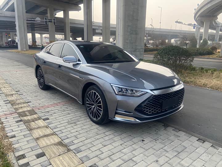 Фото 4 - BYD Han