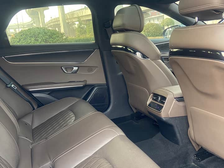 Фото 5 - BYD Han