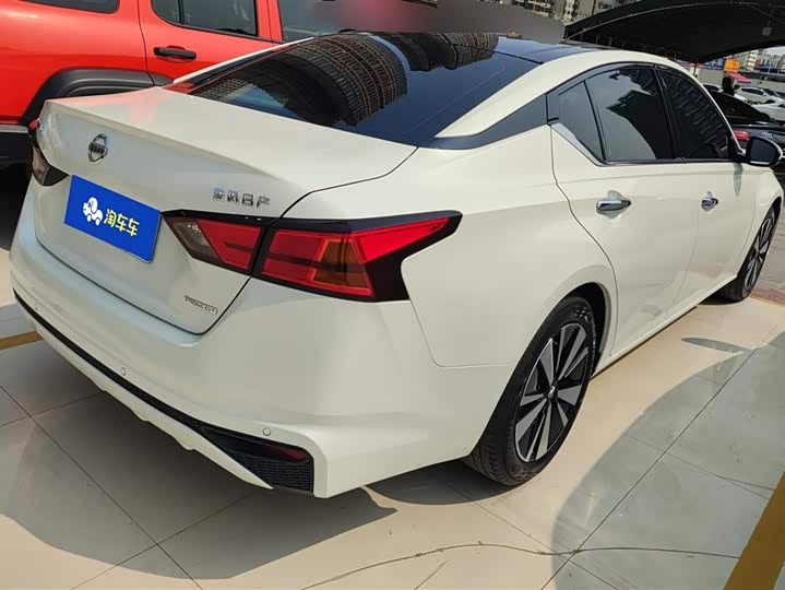 Фото 3 - Nissan Teana