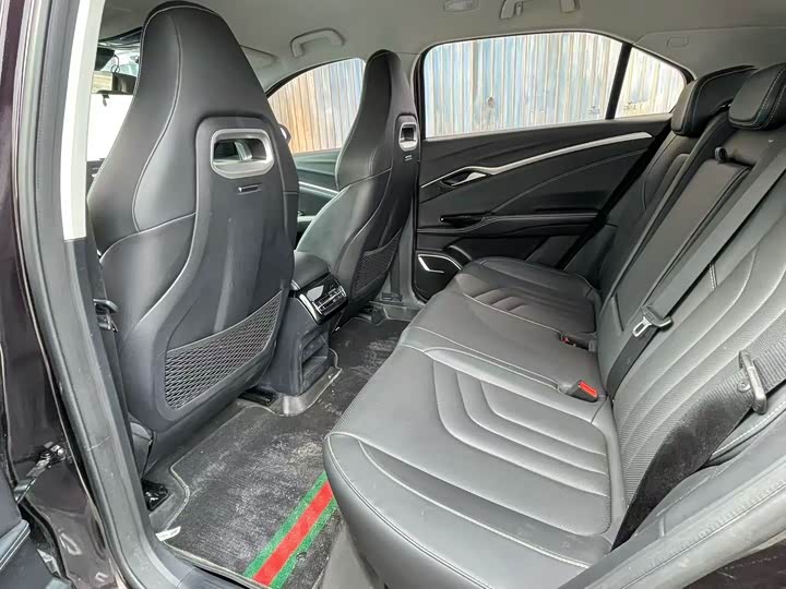 Фото 6 - Hozon U