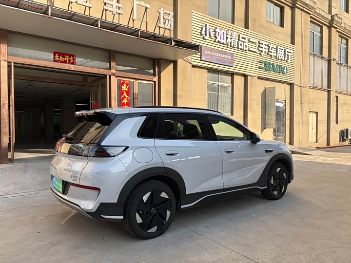 Фото 5 - BYD Sea Lion 05 EV