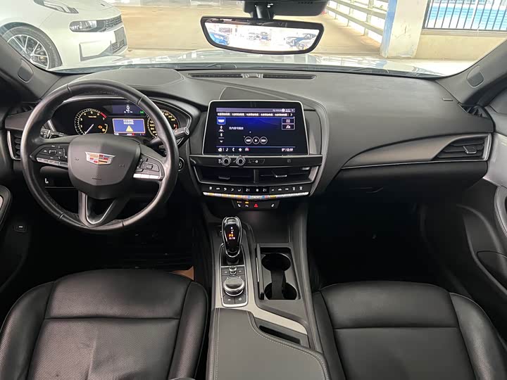 Photo 9 - Cadillac CT5