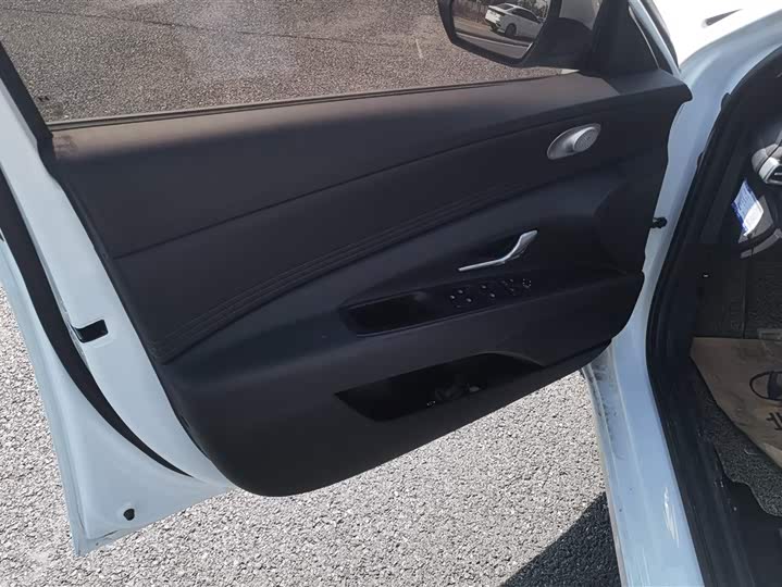 Фото 7 - Hyundai Elantra N line