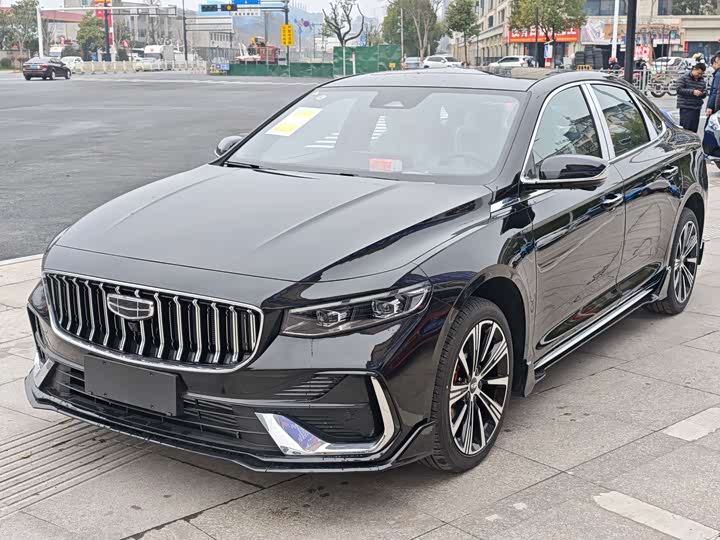 Фото 1 - Geely Preface