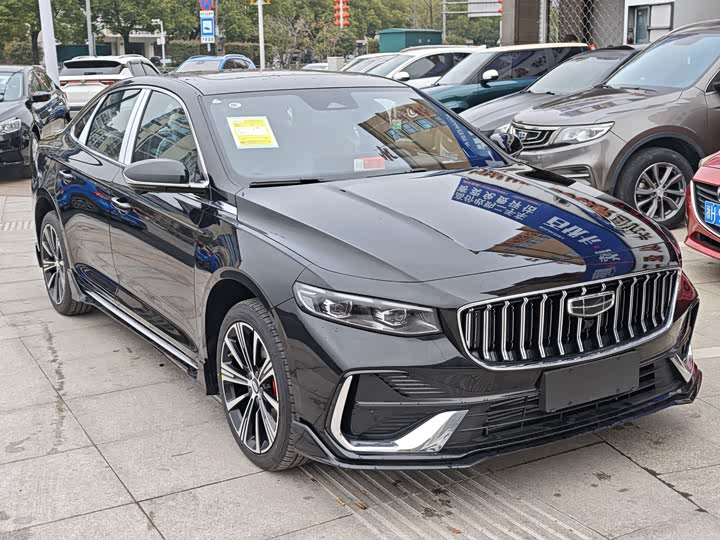 Фото 6 - Geely Preface