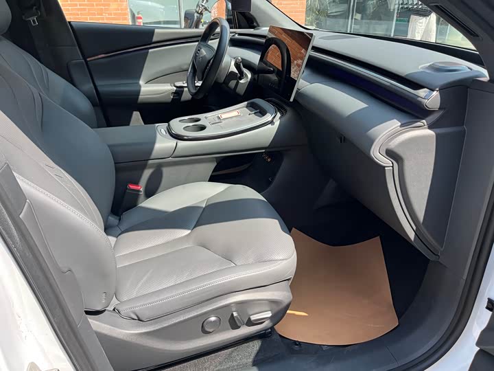 Фото 6 - XPeng G7