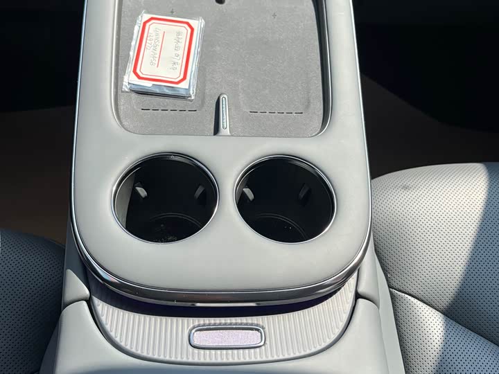 Фото 9 - XPeng G7