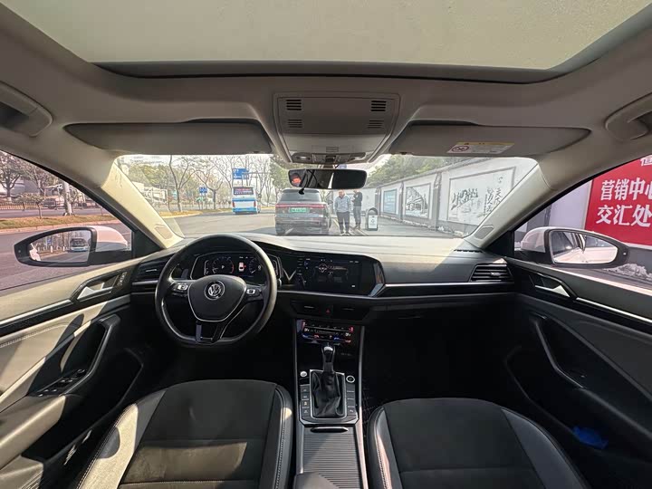 Фото 5 - Volkswagen Sagitar L