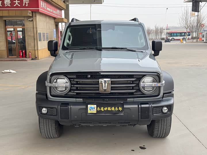 Фото 2 - Tank 300