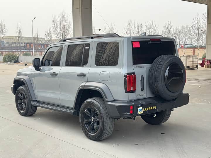 Фото 8 - Tank 300