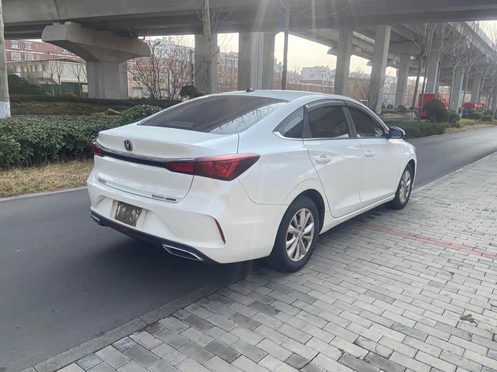 Фото 3 - Changan Eado Plus