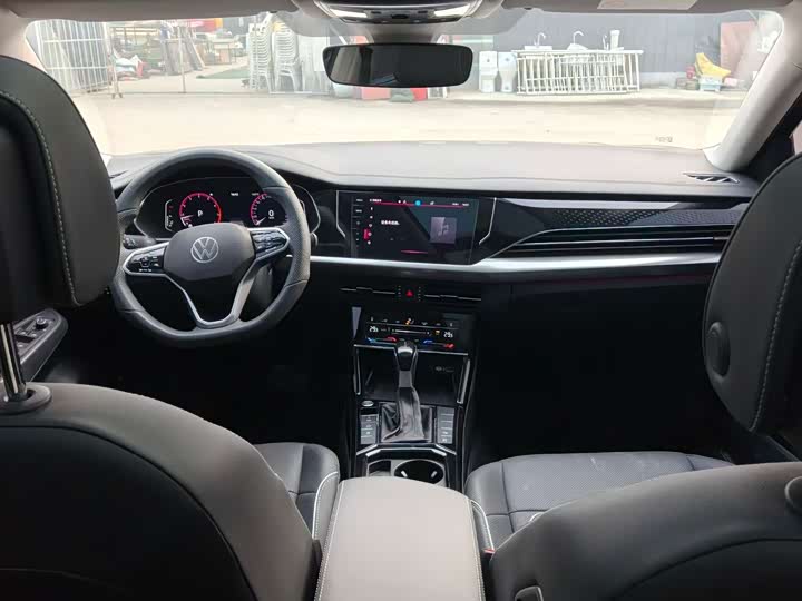 Photo 6 - Volkswagen Passat