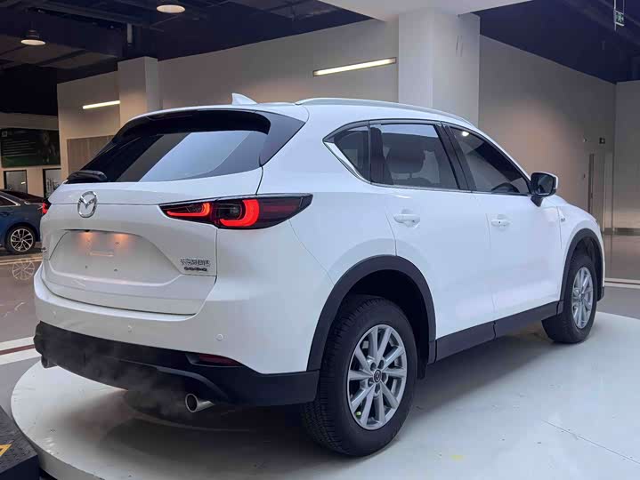 Фото 7 - Mazda CX-5