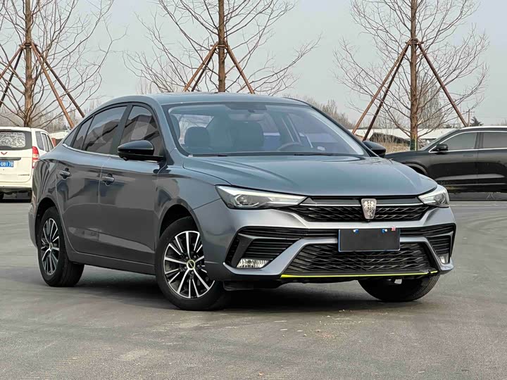 Фото 3 - Roewe i5