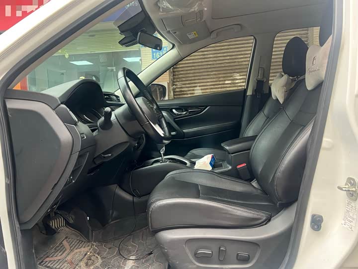 Фото 7 - Nissan X-Trail