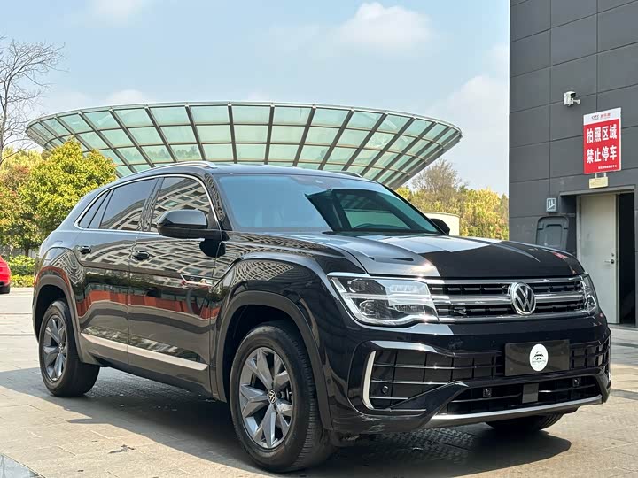 Фото 3 - Volkswagen Teramont X