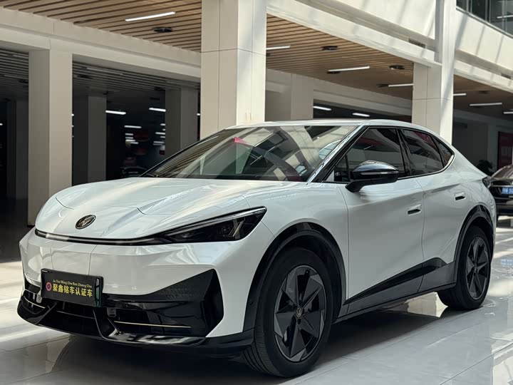 Photo 1 - Volkswagen ID.Unyx