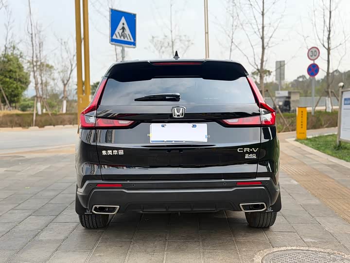 Фото 5 - Honda CR-V