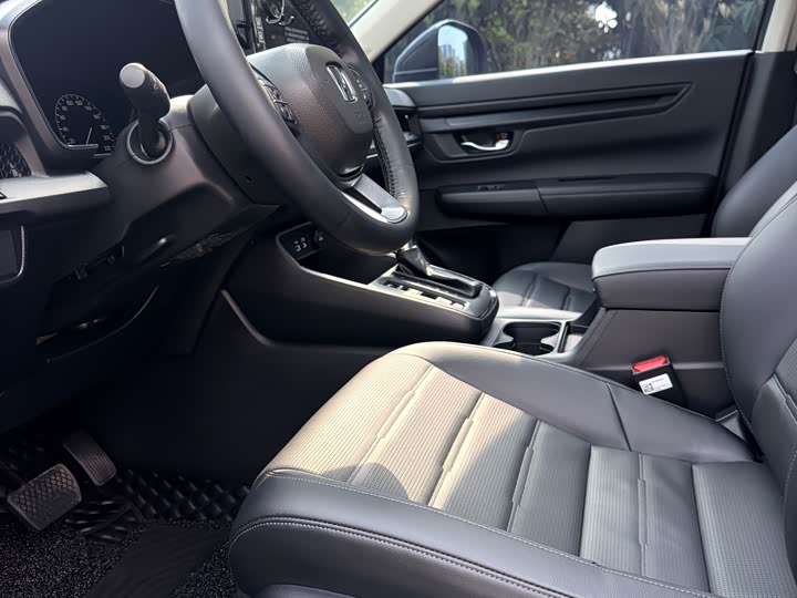 Фото 8 - Honda CR-V