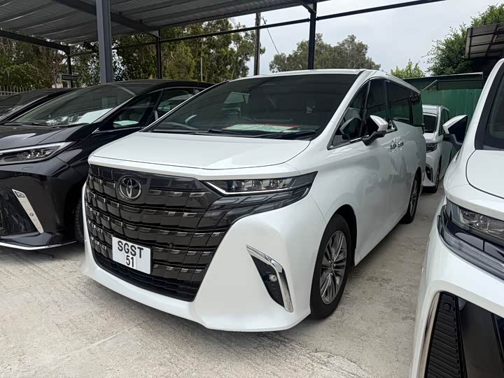 Photo 1 - Toyota Alphard