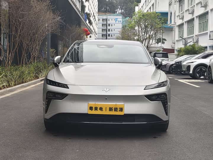 Photo 2 - Dongfeng Yipai eπ 007