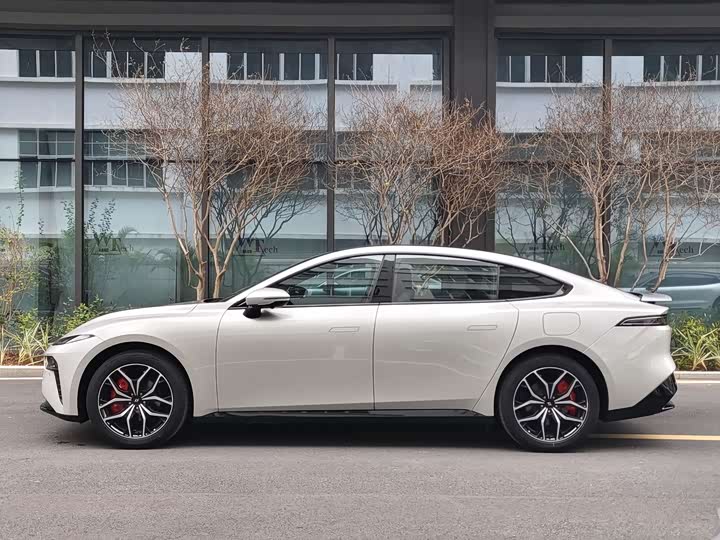 Photo 4 - Dongfeng Yipai eπ 007