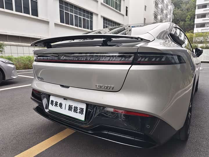 Photo 7 - Dongfeng Yipai eπ 007