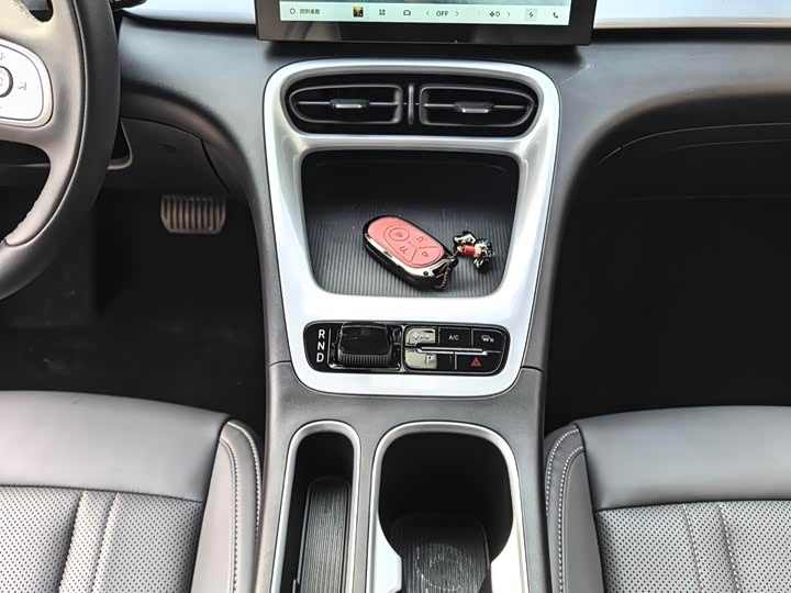 Фото 7 - Geely Galaxy Geome