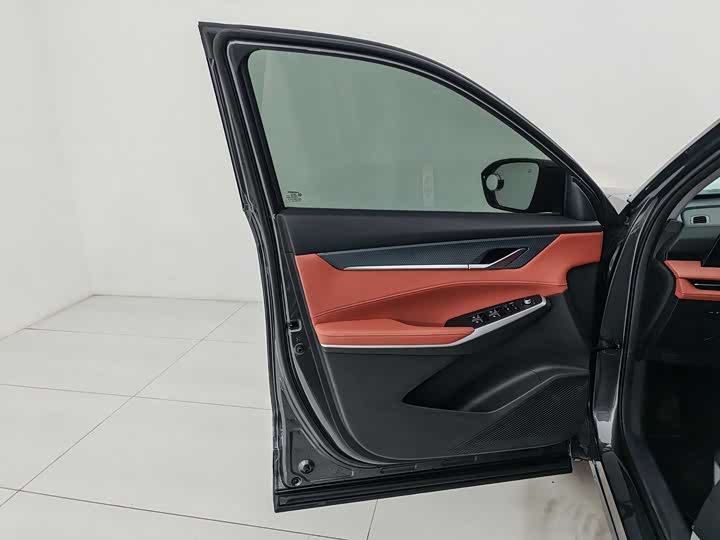 Фото 8 - Changan CS75 Plus