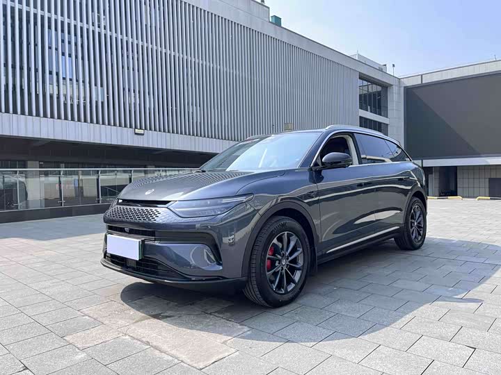 Photo 1 - Leapmotor C11