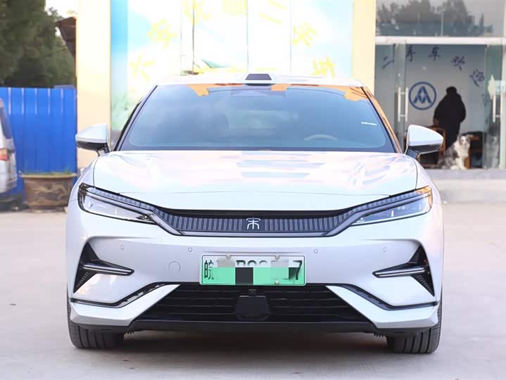 Фото 4 - BYD Song L