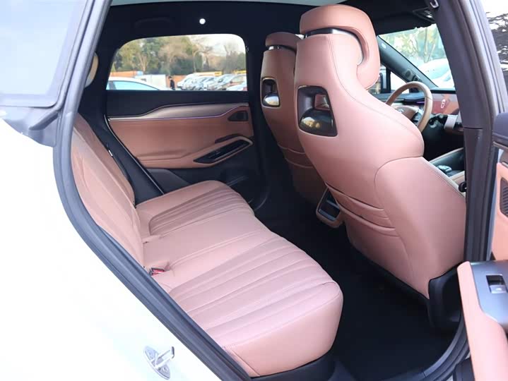 Фото 8 - BYD Song L