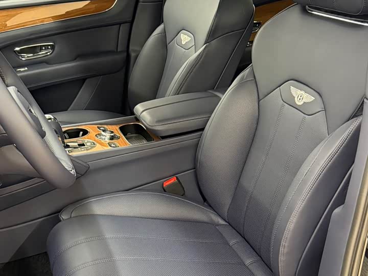 Фото 5 - Bentley Bentayga