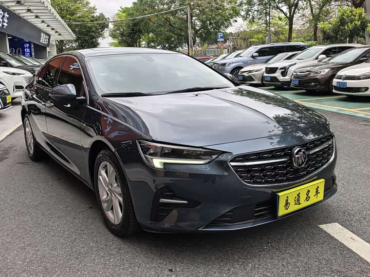 Фото 4 - Buick Regal