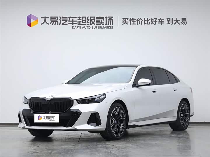 Фото 1 - BMW 5 Series