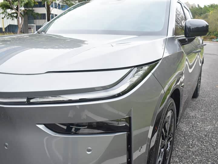 Фото 9 - Toyota bZ3X