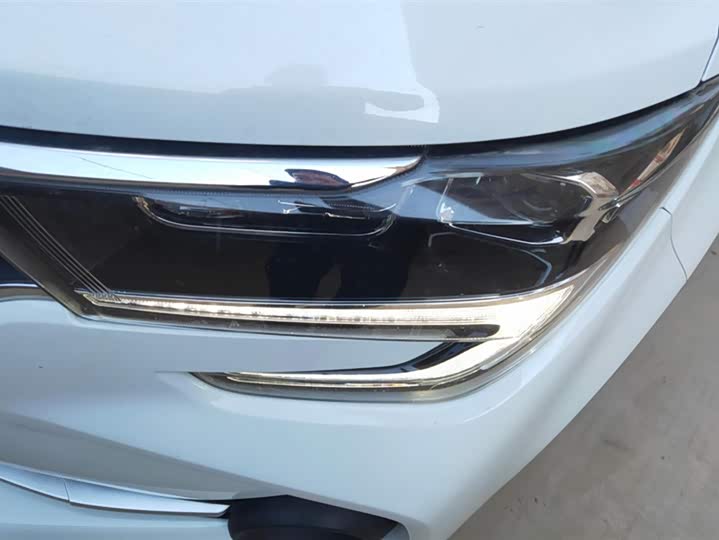 Photo 5 - Dongfeng Forthing T5