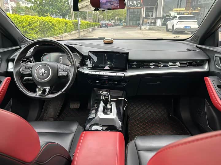 Фото 8 - MG Motor 5