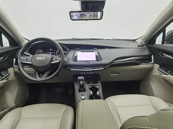 Фото 5 - Cadillac XT4