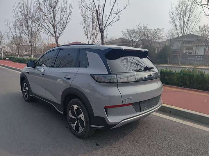 Фото 6 - BYD Sea Lion 05 EV