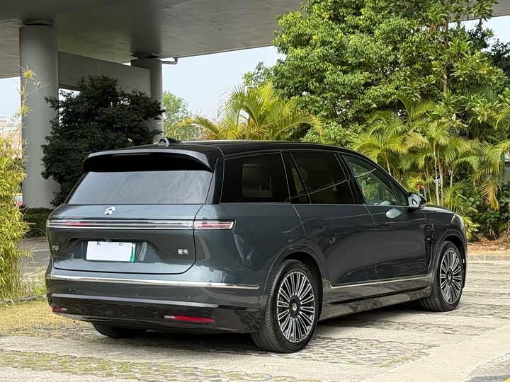 Фото 7 - Nio ES8